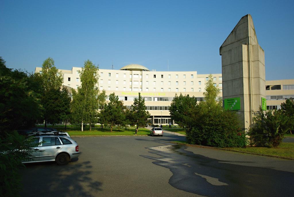 Hotel Kolej Akademie Brno Exterior foto